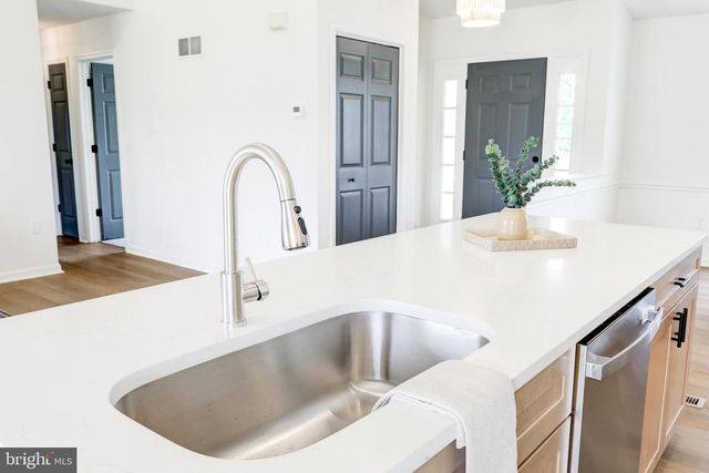 953 CAMPBELL RD, New Freedom, PA 17349
