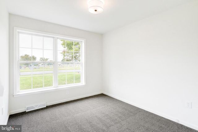 953 CAMPBELL RD, New Freedom, PA 17349
