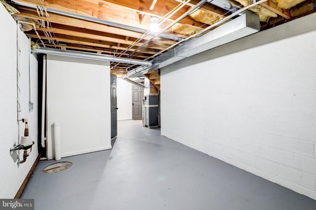 953 CAMPBELL RD, New Freedom, PA 17349
