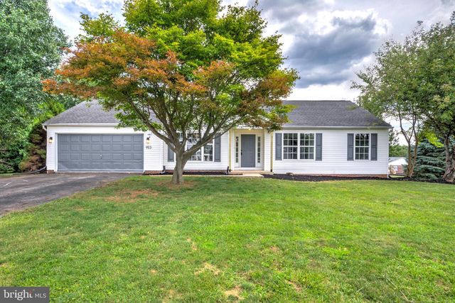 953 CAMPBELL RD, New Freedom, PA 17349