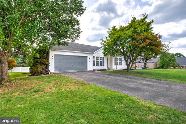 953 CAMPBELL RD, New Freedom, PA 17349