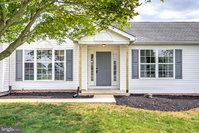953 CAMPBELL RD, New Freedom, PA 17349