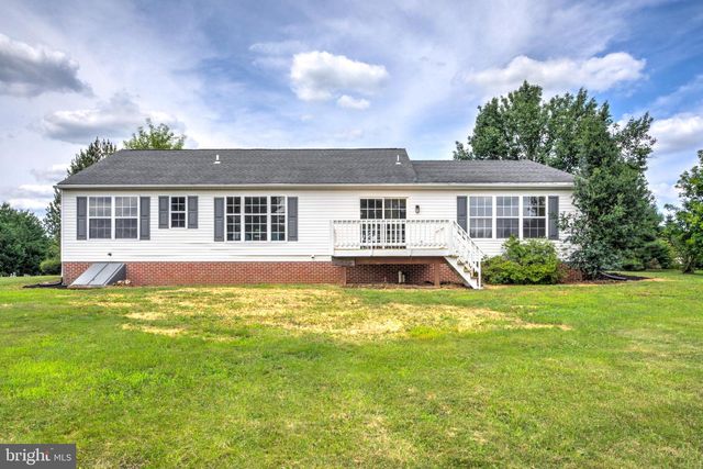 953 CAMPBELL RD, New Freedom, PA 17349
