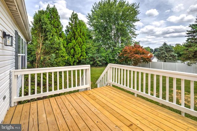 953 CAMPBELL RD, New Freedom, PA 17349