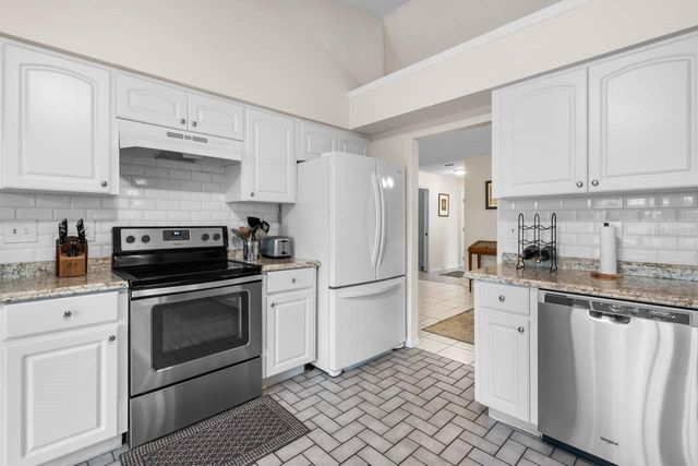 705 WESTMONT WAY, Sun City Center, FL 33573