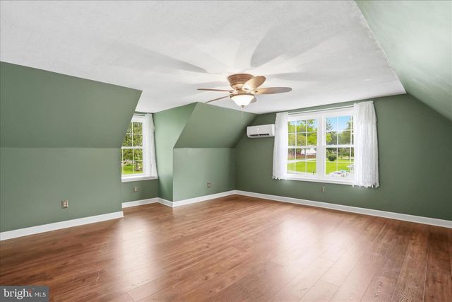 32 7TH ST, Shenandoah Junction, WV 25442