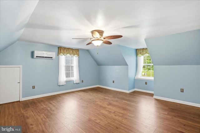 32 7TH ST, Shenandoah Junction, WV 25442