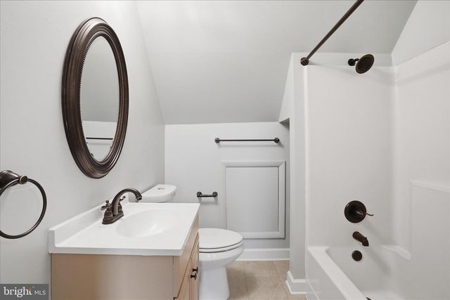 32 7TH ST, Shenandoah Junction, WV 25442