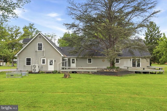 32 7TH ST, Shenandoah Junction, WV 25442