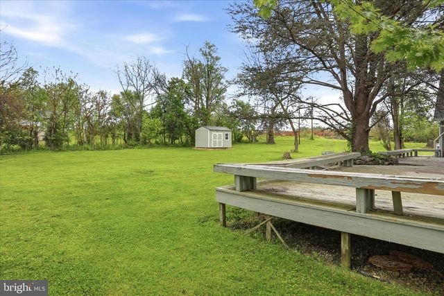 32 7TH ST, Shenandoah Junction, WV 25442