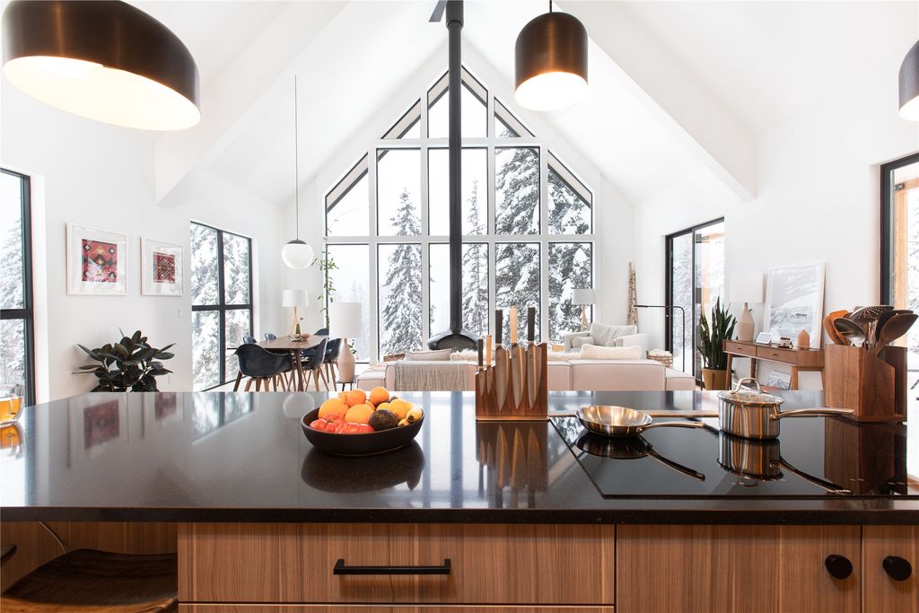 15 Glades Crescent, Whitefish, MT 59937 photo 12