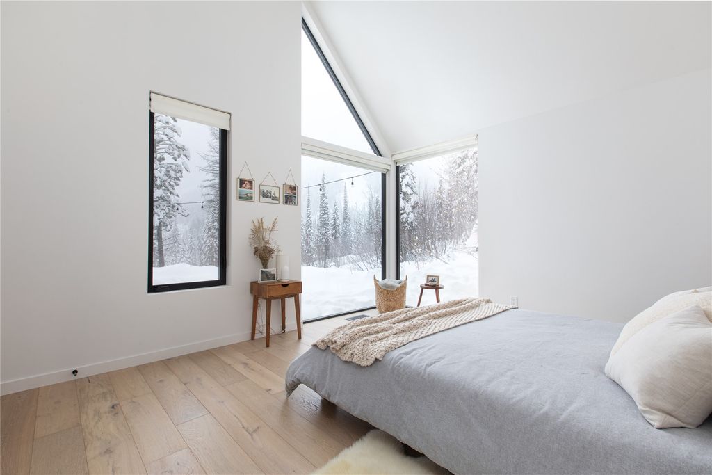 15 Glades Crescent, Whitefish, MT 59937 photo 18