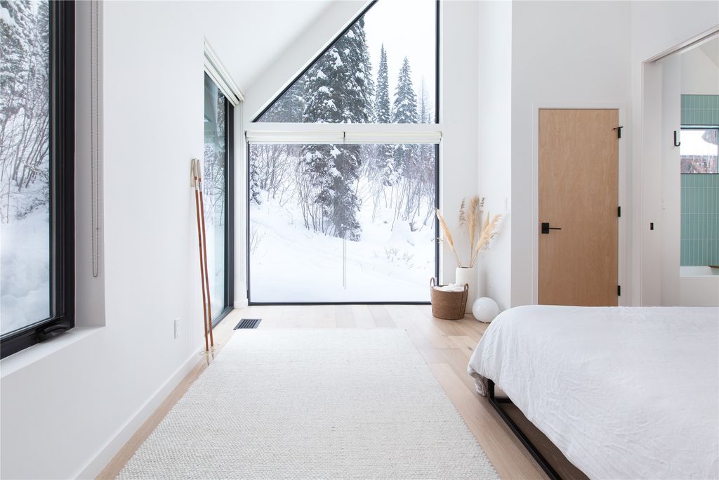 15 Glades Crescent, Whitefish, MT 59937 photo 24