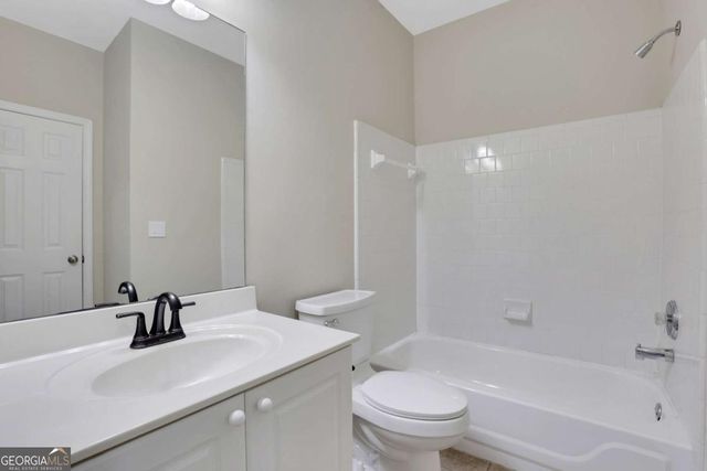 825 River Cove Unit #1 Drive, Dacula, GA 30019