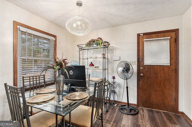 1913 Amberwood Court, Griffin, GA 30223