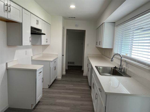 110 Gregory Drive, Heath, TX 75032