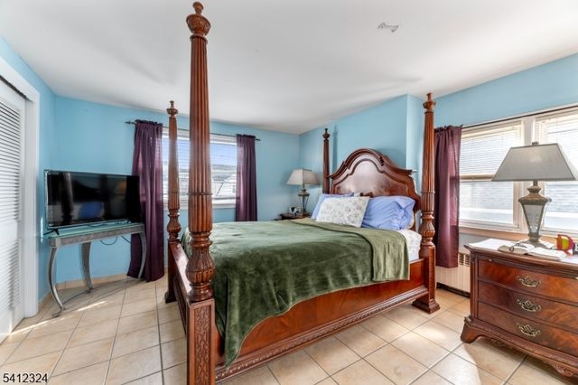 95 William Pl, Totowa Boro, NJ 07512