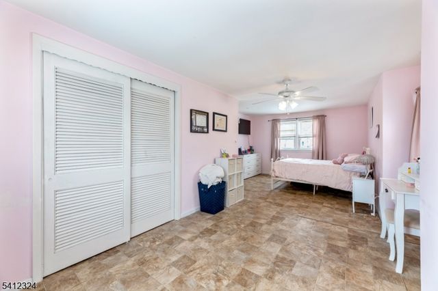 95 William Pl, Totowa Boro, NJ 07512