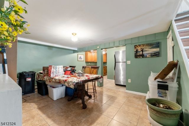 95 William Pl, Totowa Boro, NJ 07512