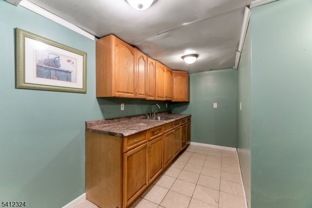 95 William Pl, Totowa Boro, NJ 07512