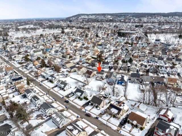 95 William Pl, Totowa Boro, NJ 07512