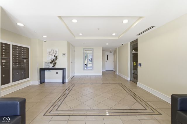 802 N Meridian Street UNIT 204, Indianapolis, IN 46204
