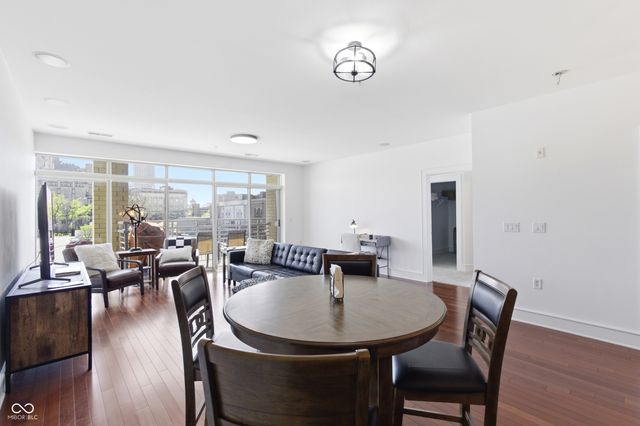 802 N Meridian Street UNIT 204, Indianapolis, IN 46204