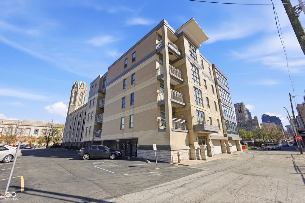 802 N Meridian Street UNIT 204, Indianapolis, IN 46204