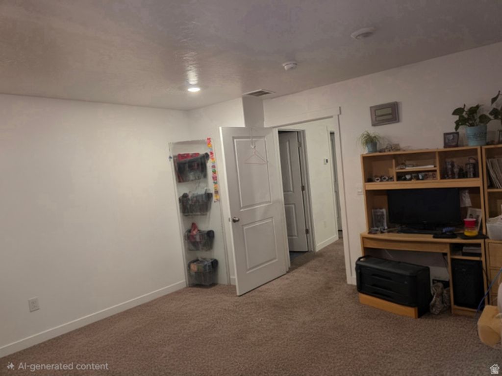 Image 21 of property listing at 1375 S OAKDALE DR, Santaquin, UT 84655