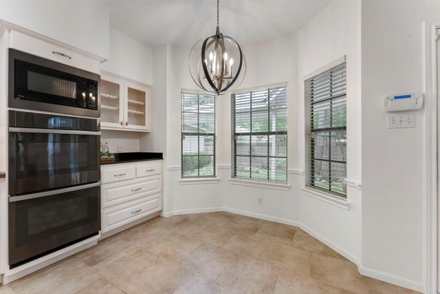 70 Amberglow Court, The Woodlands, TX 77381