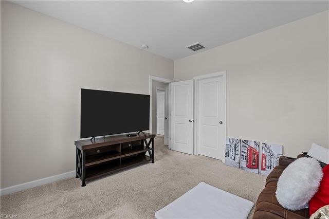 2210 Treasure Island DR, Virginia Beach, VA 23455