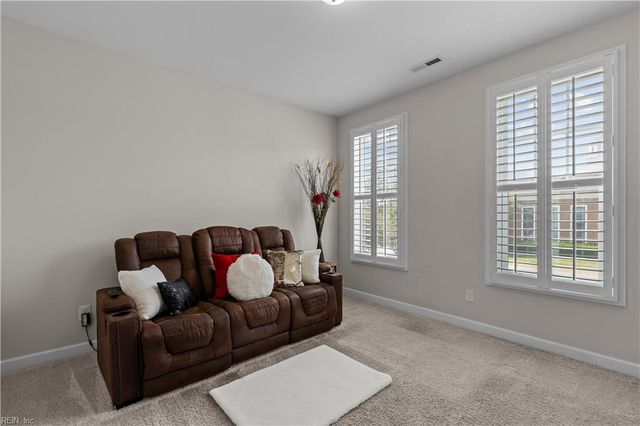 2210 Treasure Island DR, Virginia Beach, VA 23455