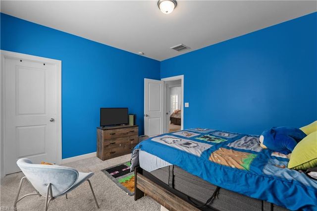 2210 Treasure Island DR, Virginia Beach, VA 23455