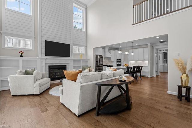 2210 Treasure Island DR, Virginia Beach, VA 23455