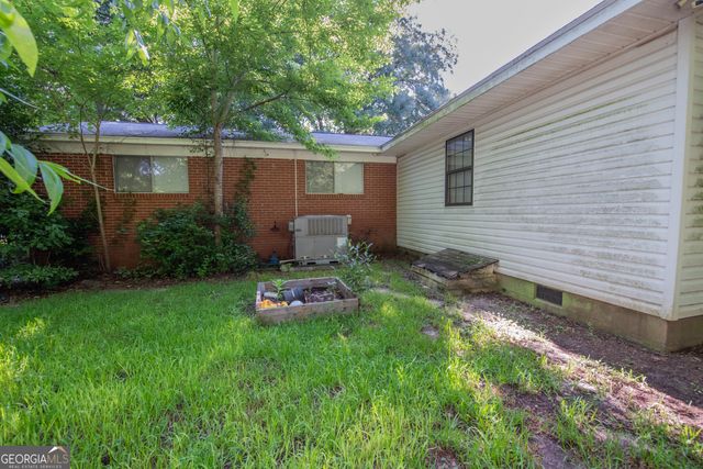 111 Mason Drive, Centerville, GA 31028