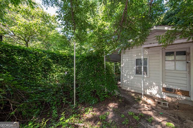 111 Mason Drive, Centerville, GA 31028