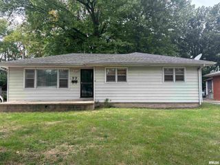 77 Glen Aire Drive, Springfield, IL 62703