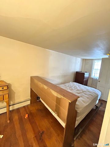 64 Bridge Street, Canton, CT 06019