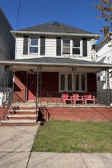 39 40TH ST, Bayonne, NJ 07002