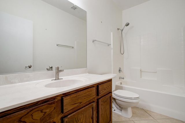 7583 W State Avenue, Glendale, AZ 85303