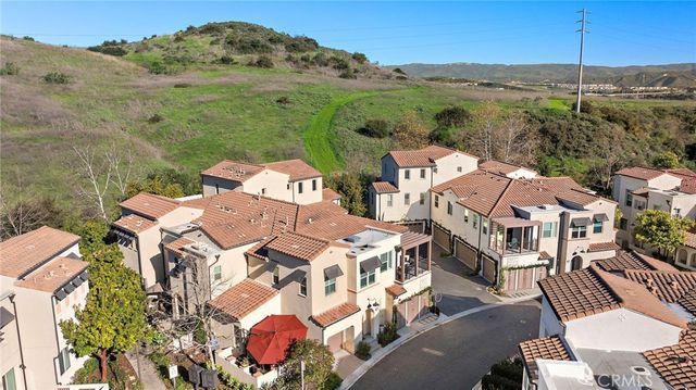 31 Adelfa Street, Rancho Mission Viejo, CA 92694