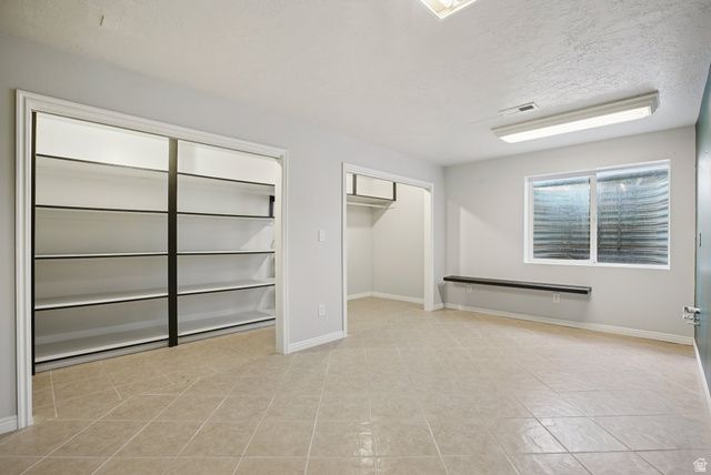 9634 S ELK VISTA LN, South Jordan, UT 84095