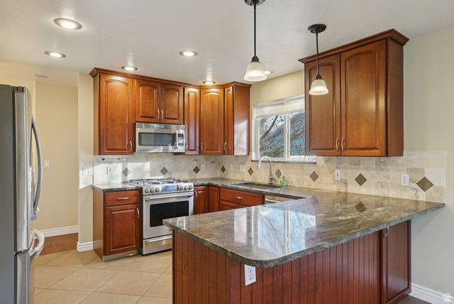 9634 S ELK VISTA LN, South Jordan, UT 84095