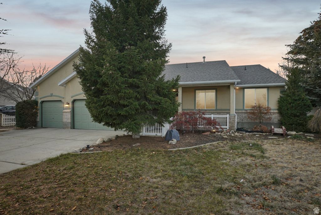 9634 S ELK VISTA LN, South Jordan, UT 84095