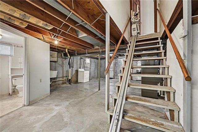 112 Helen Street, Excelsior Springs, MO 64024