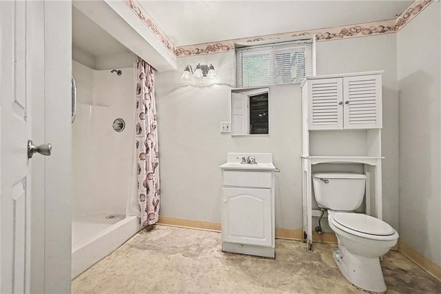 112 Helen Street, Excelsior Springs, MO 64024