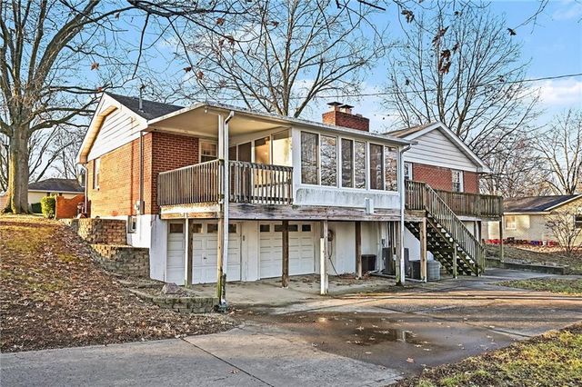 112 Helen Street, Excelsior Springs, MO 64024