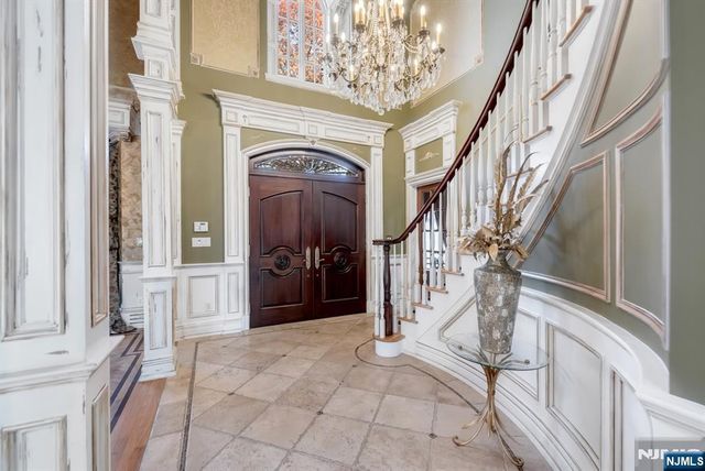 46 Partridge Hill, Upper Saddle River, NJ 07458