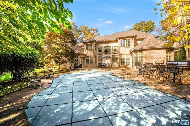 46 Partridge Hill, Upper Saddle River, NJ 07458