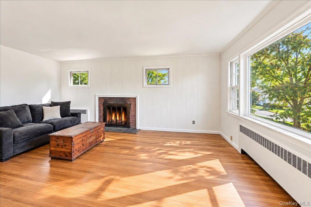 136 Sherman Avenue, Hawthorne, NY 10532 — photo 4